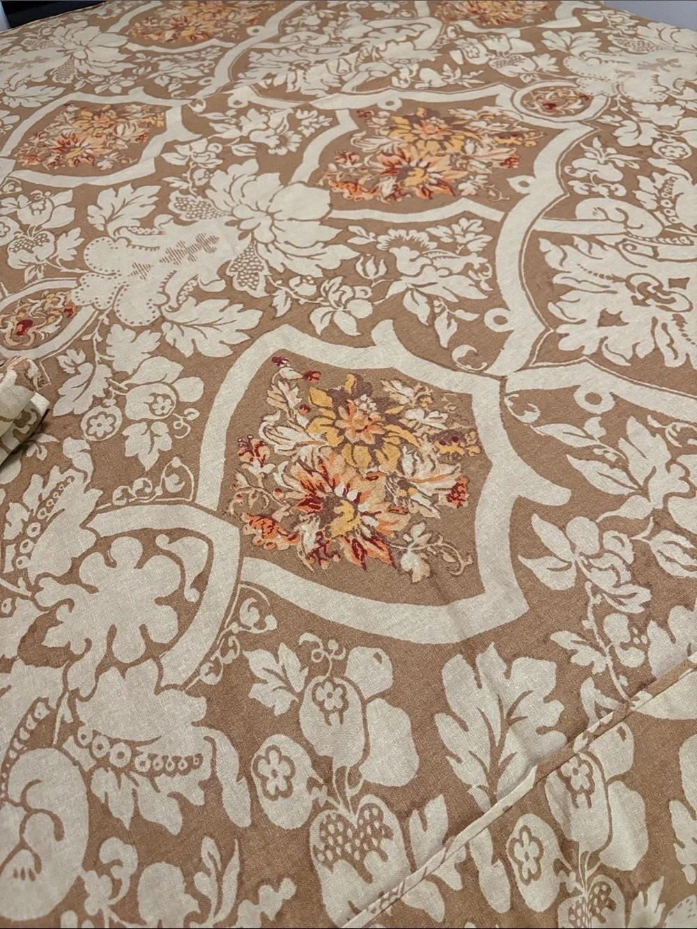 Pottery Barn Camilla King Duvet Cover—Linen/Cotton Blend—3 Shams—New Condition